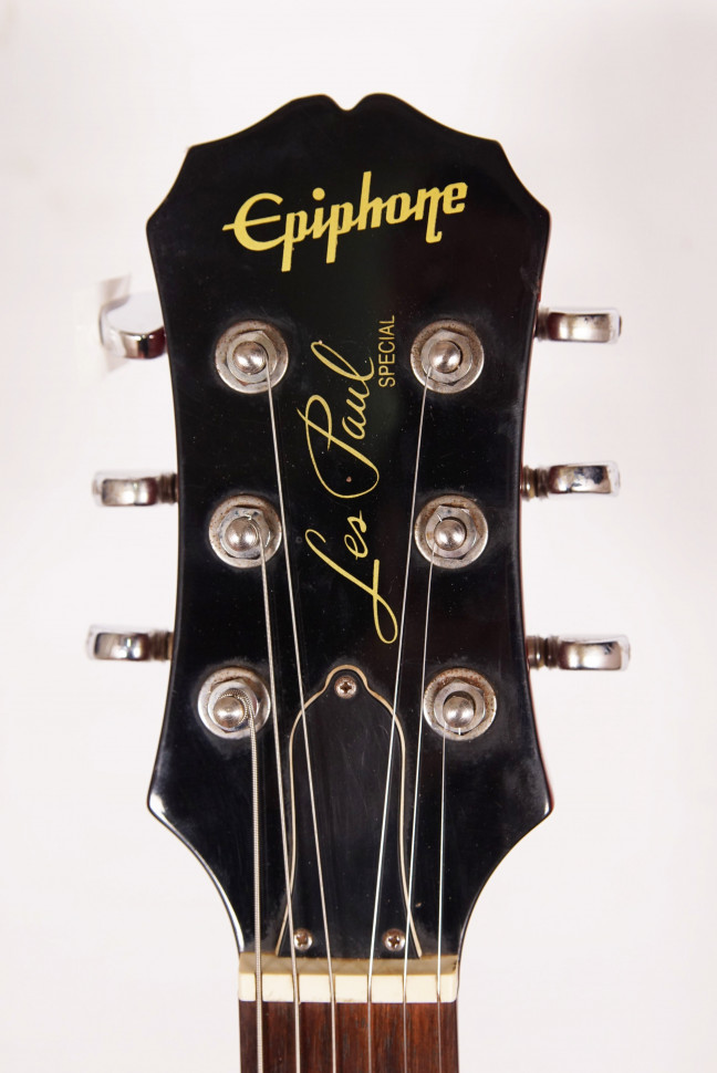 Изображение Epiphone Les Paul SPECIAL Электрогитара Б/У, s/n u06063810, P90, красный, черный пикгард