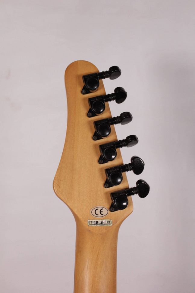 Изображение Washburn Superstrat Stevie Salas Signature Korea Электрогитара б/у, s/n 5111388, HSS(минихамбакеры)