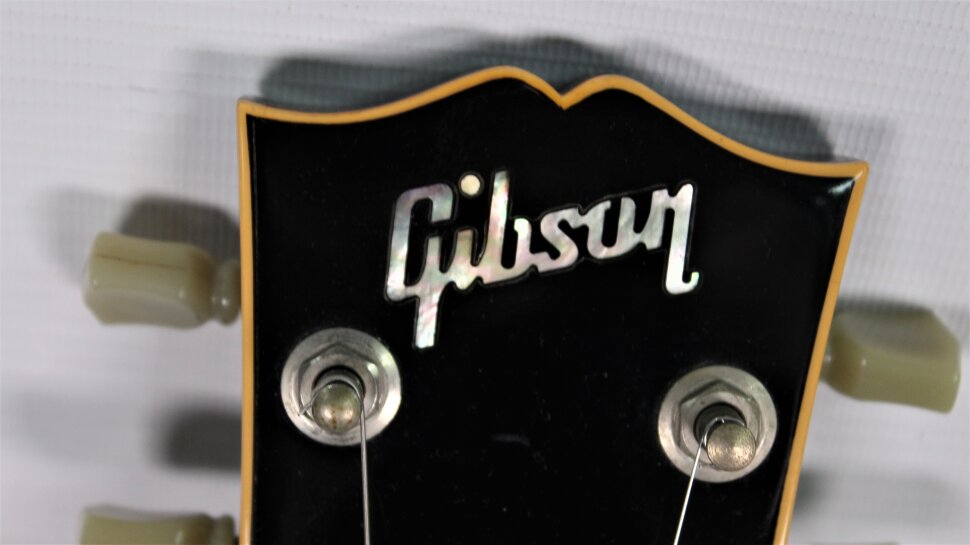 Изображение GIBSON LesPaul Classic Antique 2007 Limited Edition Электрогитара Б/У, s\n:: 019470369, + КЕЙС PLAYT