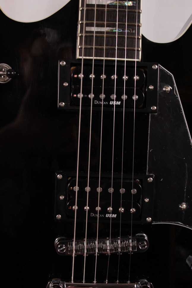 Изображение Washburn PS1600 Paul Stanley Signature, s/n S11122353, черный, черный пикгард, бридж звезда + чехол