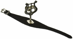 Изображение APM 510N Пюпитр (держатель нот) «Лира» на флейту. Крепление - кожаный ремешок на руку. Никелированн