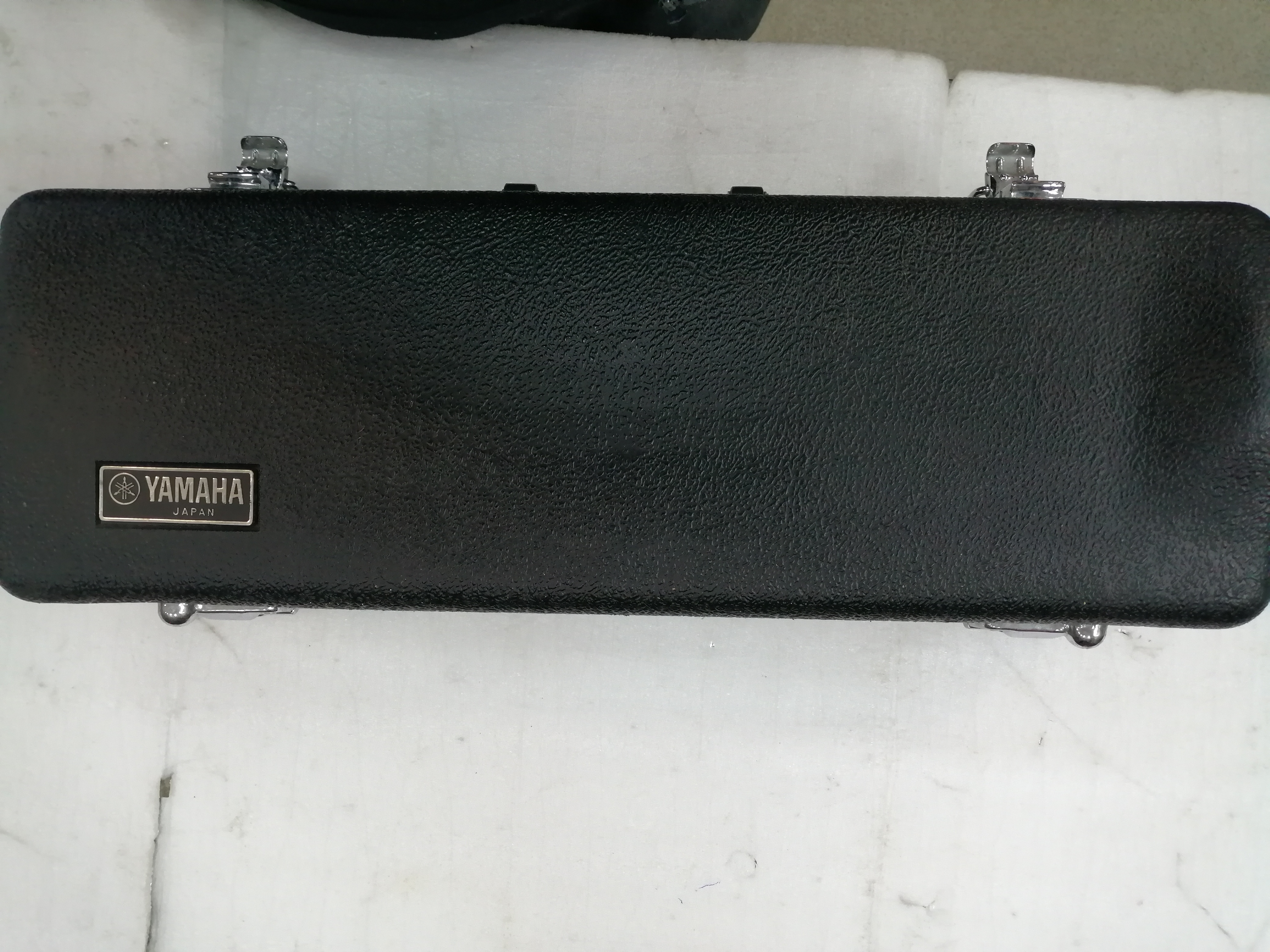 YAMAHA YTR-2321 Труба Б/У,s/n 008059, золотой + чехол, мундштук Изображение YAMAHA YTR-2321 Труба Б/У,s/n 008059, золотой + чехол, мундштук