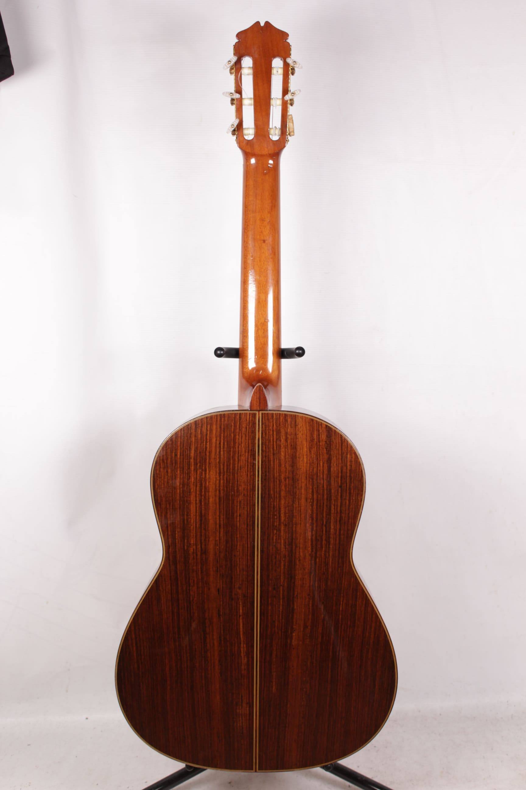 Изображение Yukinobu Chai № 20 Japan 1977 Классическая гитара б/у + кейс