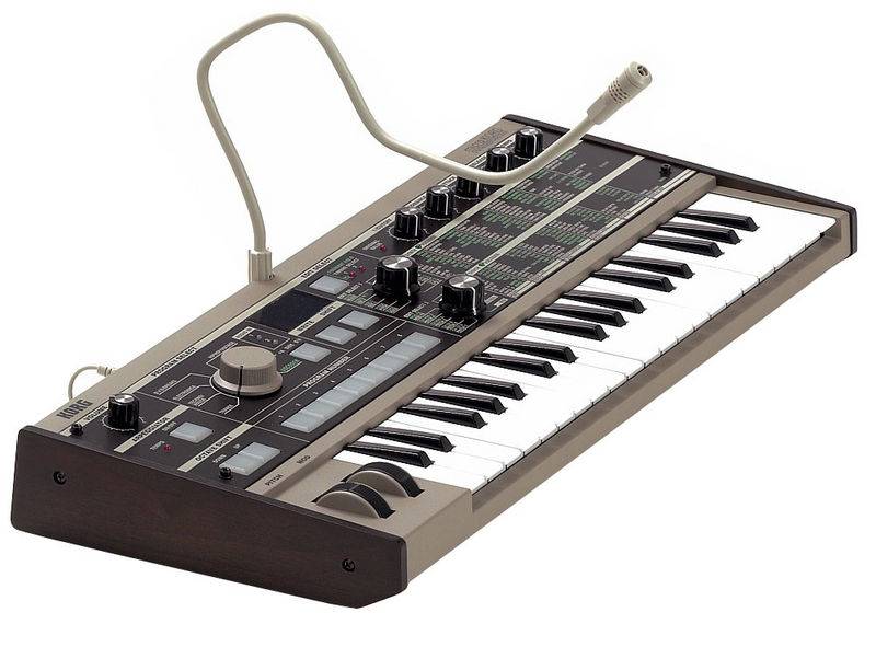 Изображение Korg MicroKORG синтезатор s/n 151750 + чехол