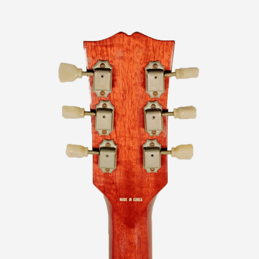 Изображение Hurricane Les Paul Korea Электрогитара б/у, HH, Cherry Burst, Кремовый пикгард