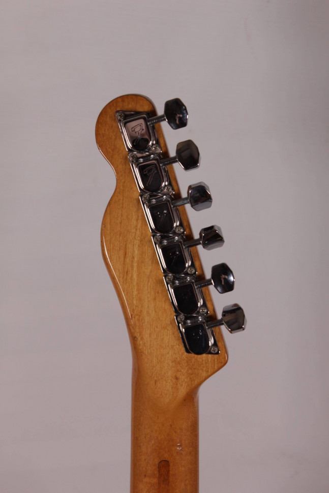 Изображение Fender Telecaster USA 1973 Электрогитара б/у, s/n 409909, SS, Кремовый, белый пикгард + Кейс