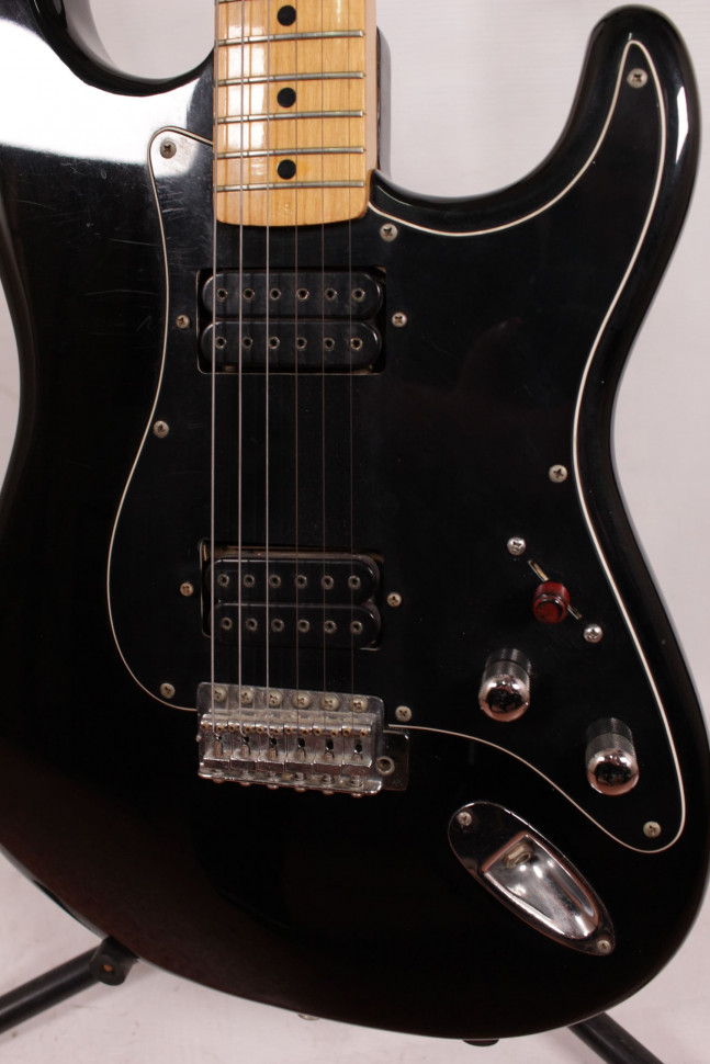 Tokai Silver Star SS-36 Stratocaster Japan Электрогитара б/у, s/n 9004759, HH, черный, гриф на 3х бо Изображение Tokai Silver Star SS-36 Stratocaster Japan Электрогитара б/у, s/n 9004759, HH, черный, гриф на 3х бо