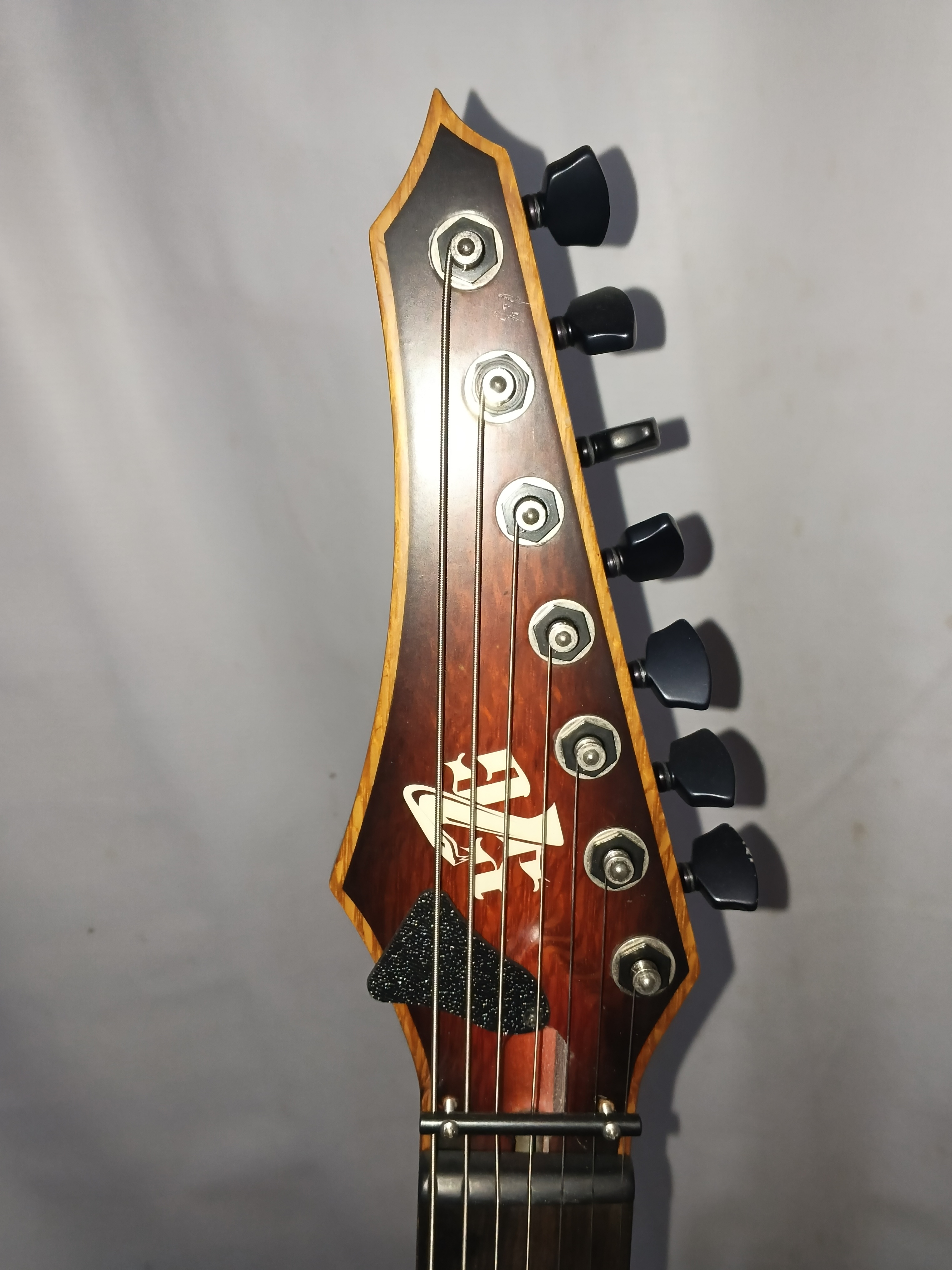 Изображение Strictly 7 Guitars Cobra Spl7 Электрогитара б/у, HH, Flame Sunburst