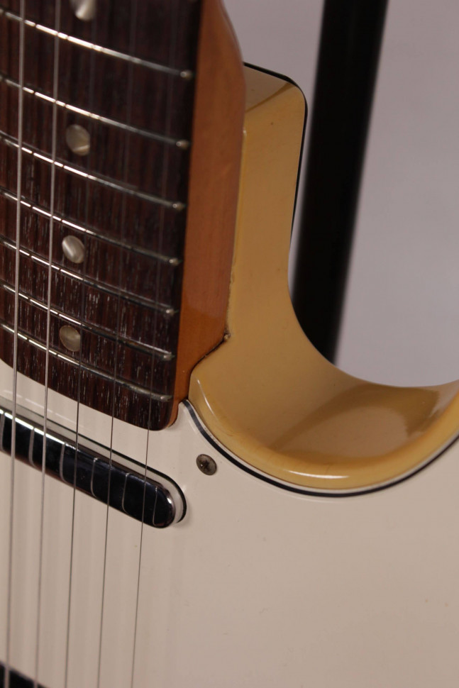 Изображение Fender Telecaster USA 1973 Электрогитара б/у, s/n 409909, SS, Кремовый, белый пикгард + Кейс