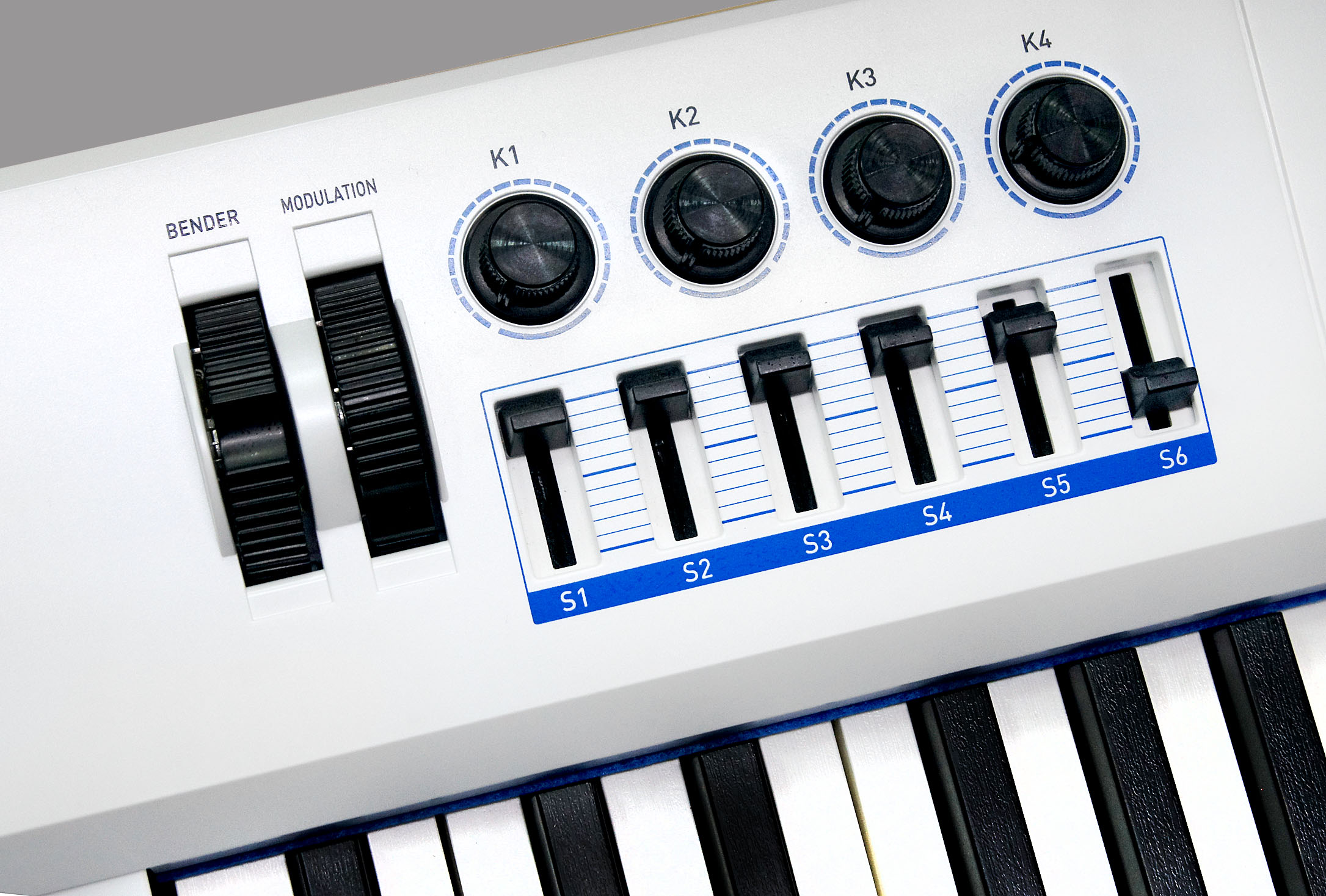 Изображение CASIO PX-5SWE Цифровое фортепиано