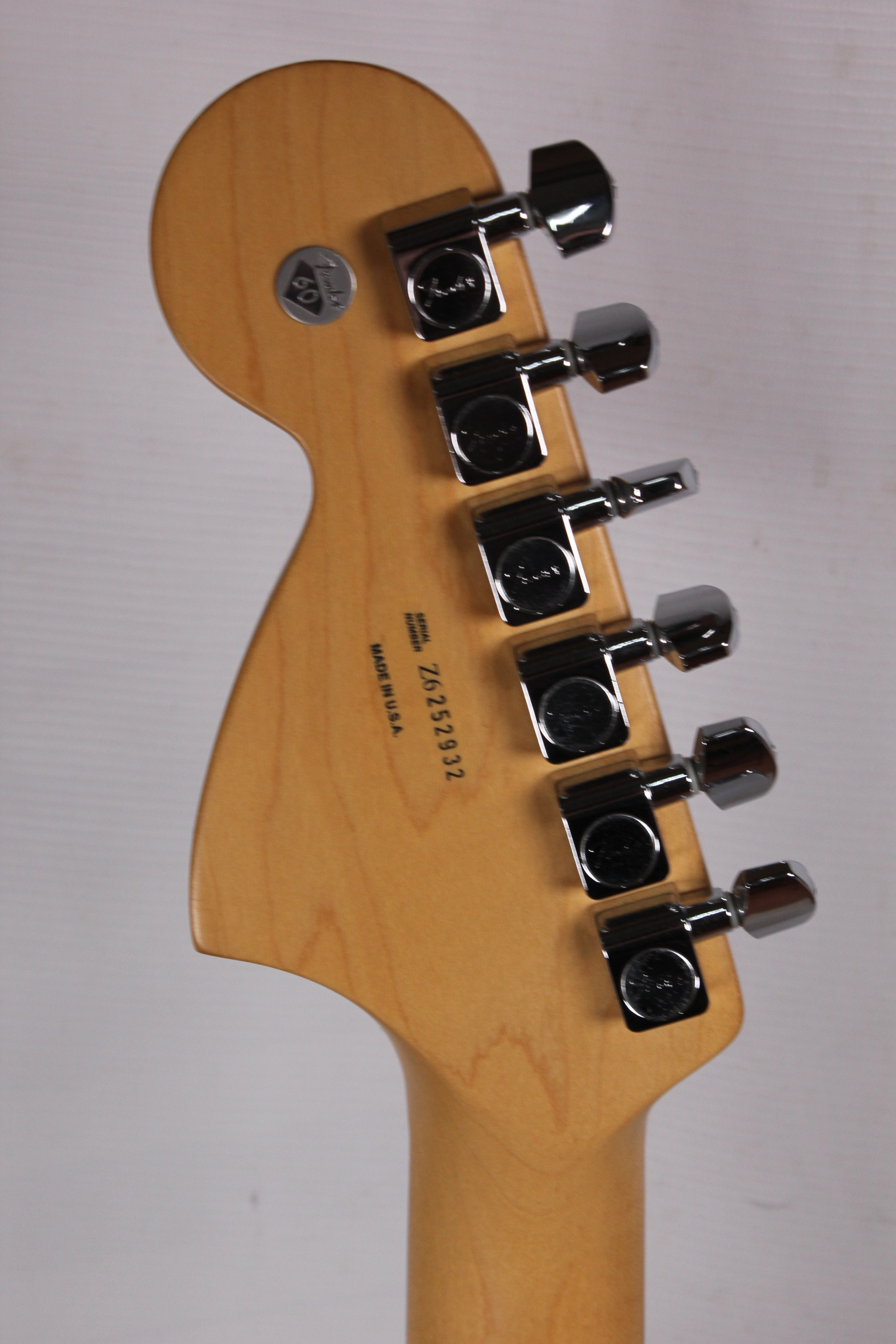Изображение Fender American Stratocaster Highway One USA 2006 Электрогитара б/у, s/n Z6252932, SSS, винтажный бе