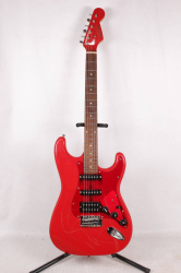 Изображение Formestar Stratocaster Электрогитара б/у, HSS, Красный, Темно-Красный Прозрачный Пикгард