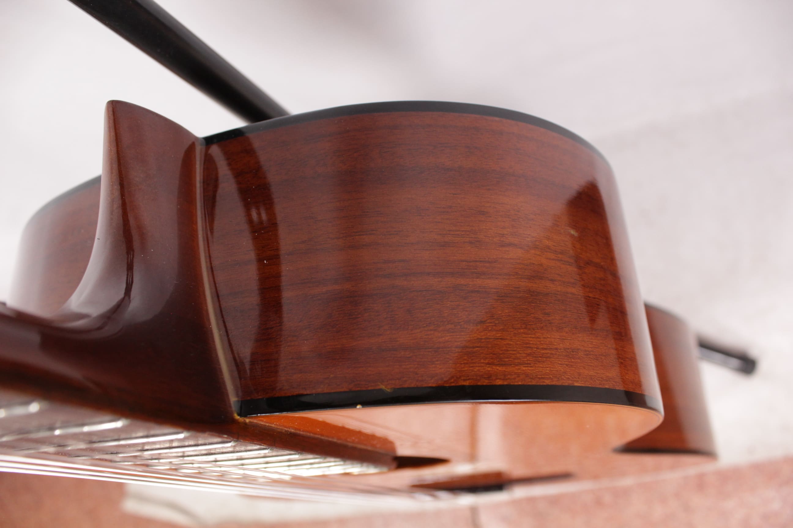 Yamaha CS-220 Taiwan Классическая гитара б/у Изображение Yamaha CS-220 Taiwan Классическая гитара б/у