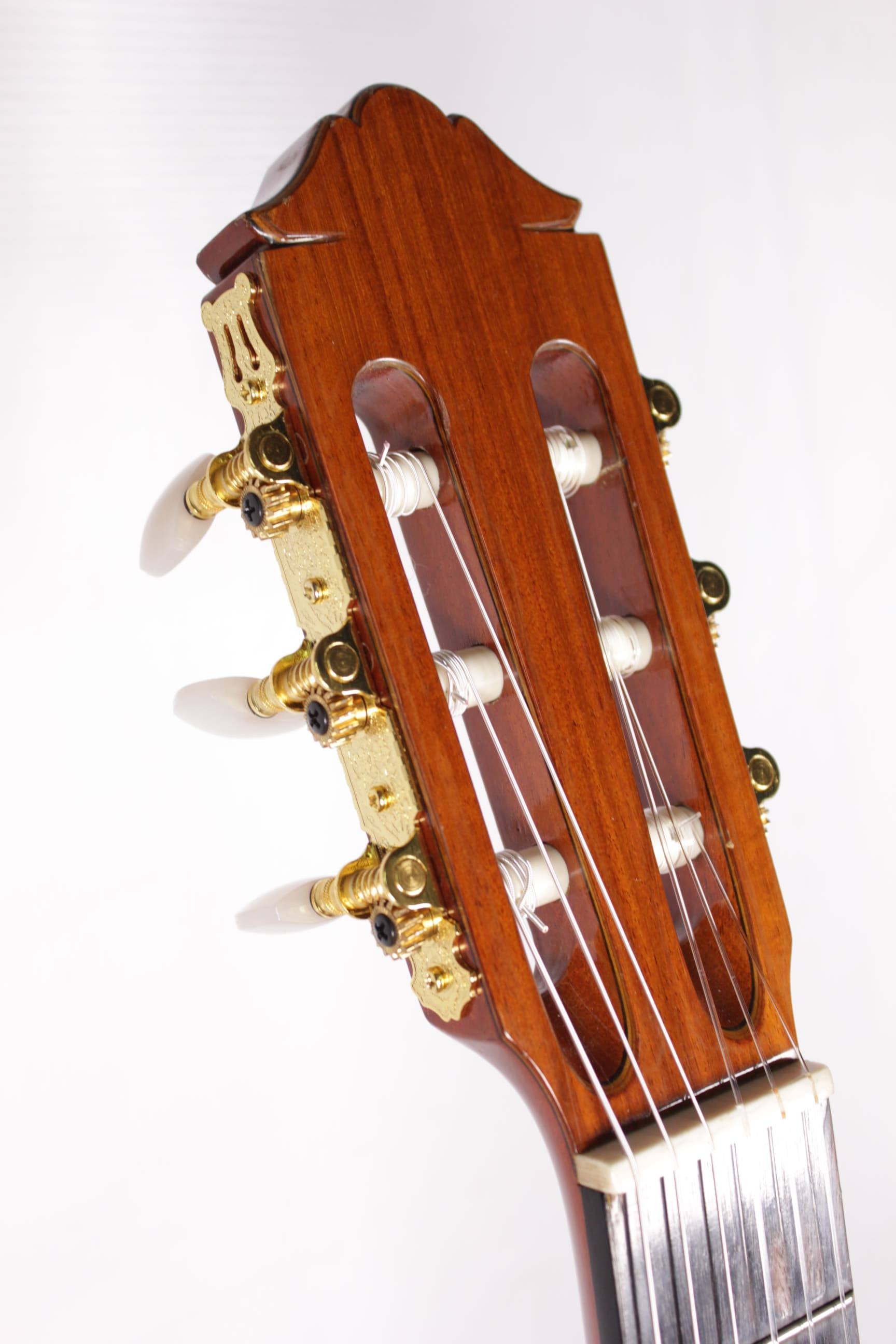 Изображение Yamaha Grand Concert Japan Классическая Гитара б/у