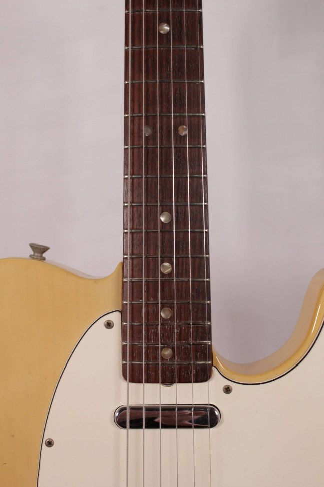 Изображение Fender Telecaster USA 1973 Электрогитара б/у, s/n 409909, SS, Кремовый, белый пикгард + Кейс