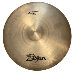 Изображение ZILDJIAN Avedis Medium Ride 20" Тарелка б/у, s/n IH 5044-083	