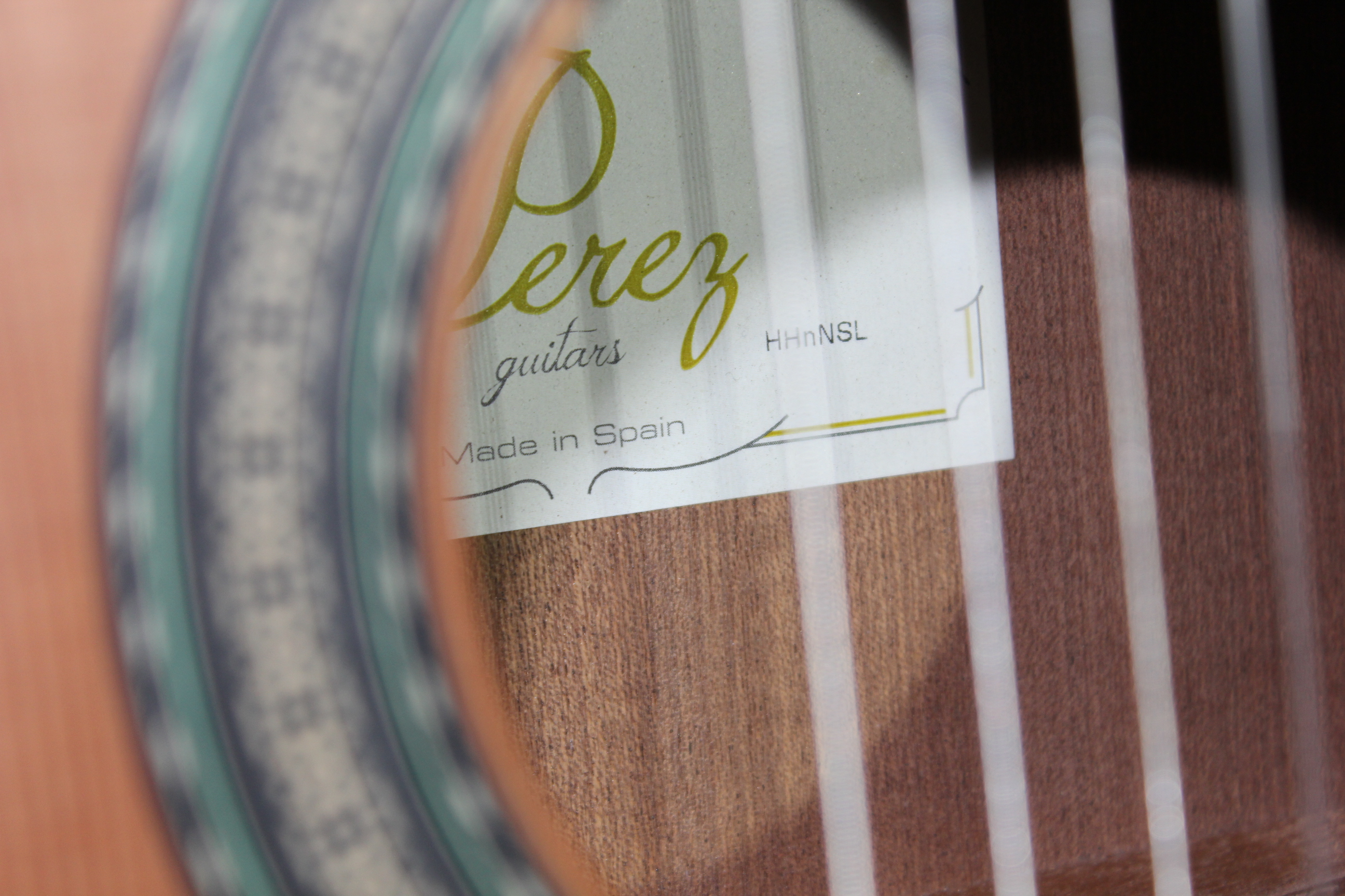 Изображение PEREZ 600 Классическая гитара 4/4