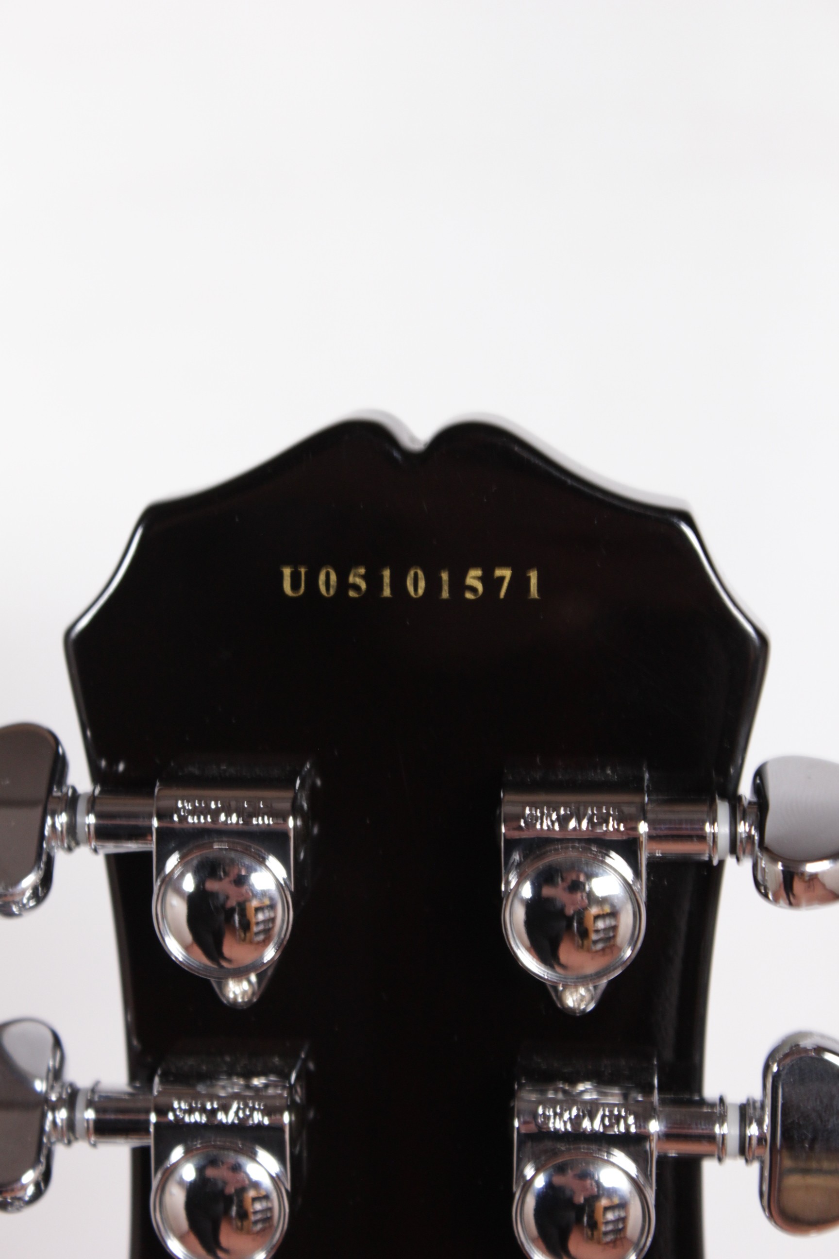 EPIPHONE SG Standard Электрогитара Б/У, sn: U05101571, санберст, волнистый клен Изображение EPIPHONE SG Standard Электрогитара Б/У, sn: U05101571, санберст, волнистый клен