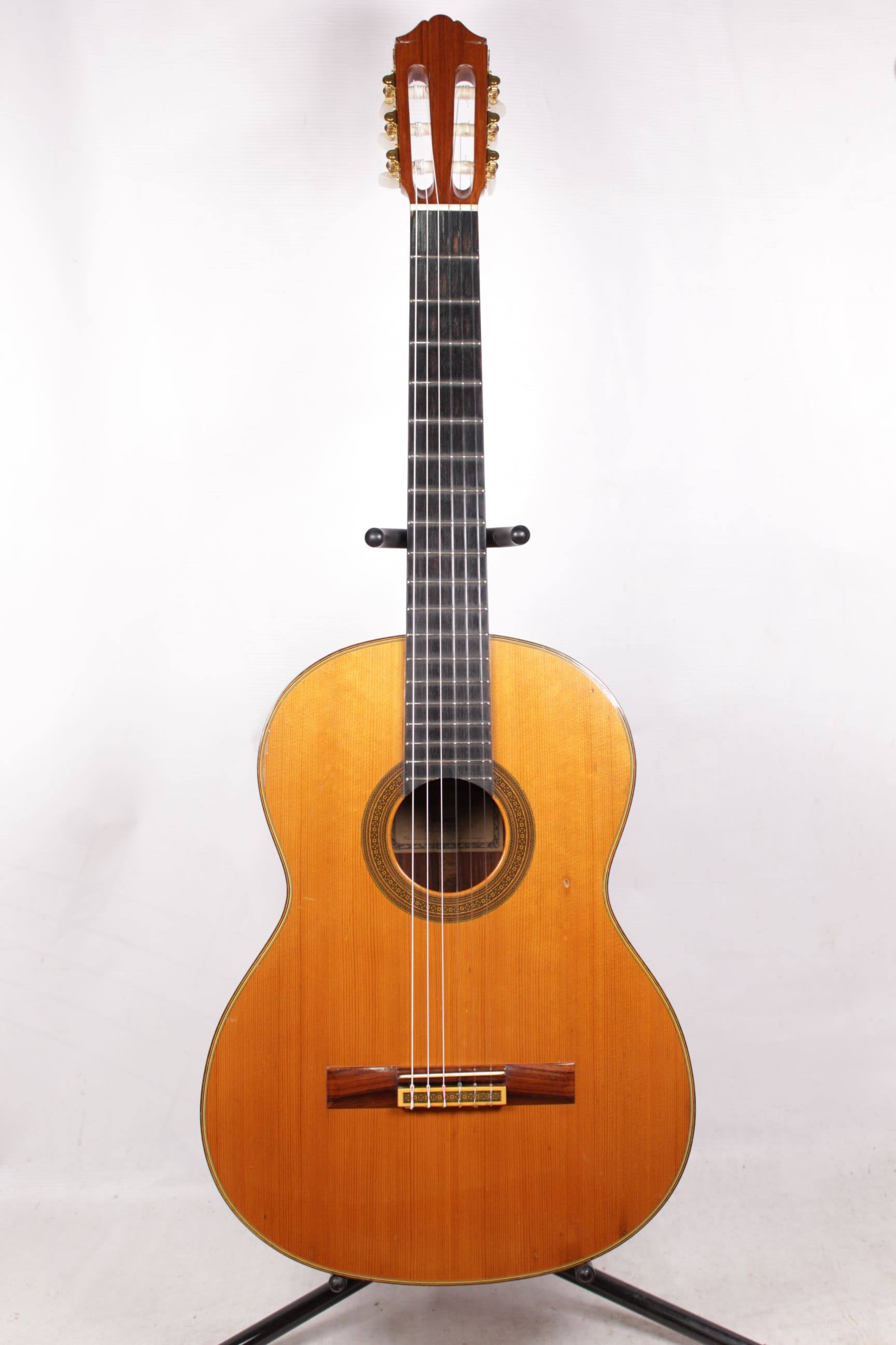 Изображение Yamaha Grand Concert Japan Классическая Гитара б/у