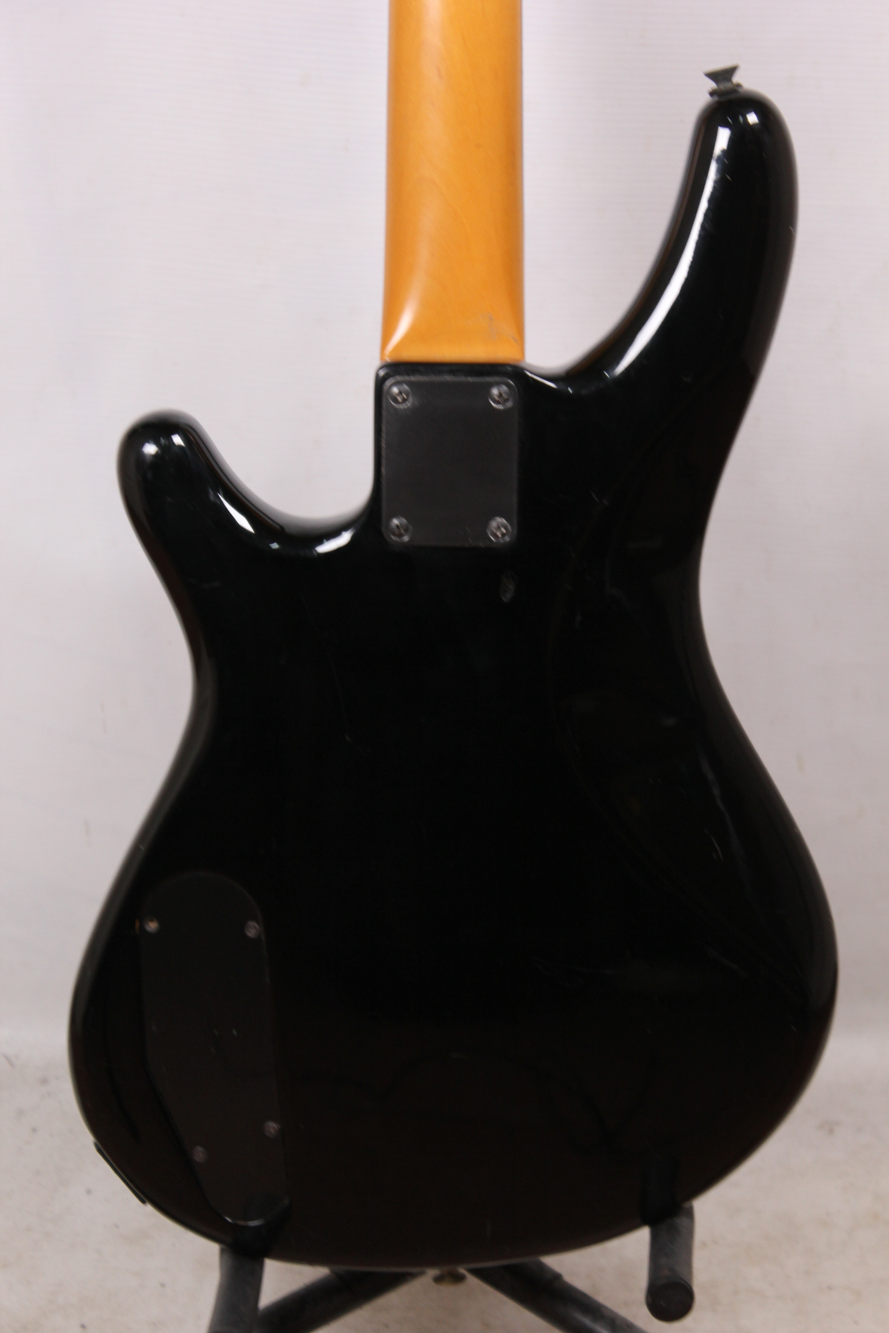 Изображение Yamaha MotionB Бас-гитара б/у, S/n 1Y01067, PJ, Черный, made in Japan