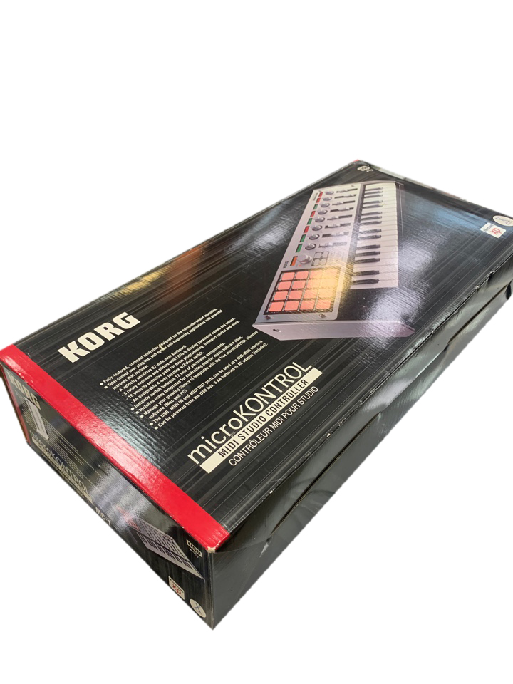 Изображение KORG microKONTROL MC-1 миди-клавиатура Б/У, 37 клавиш, 8 регуляторов, 8 слайдеров