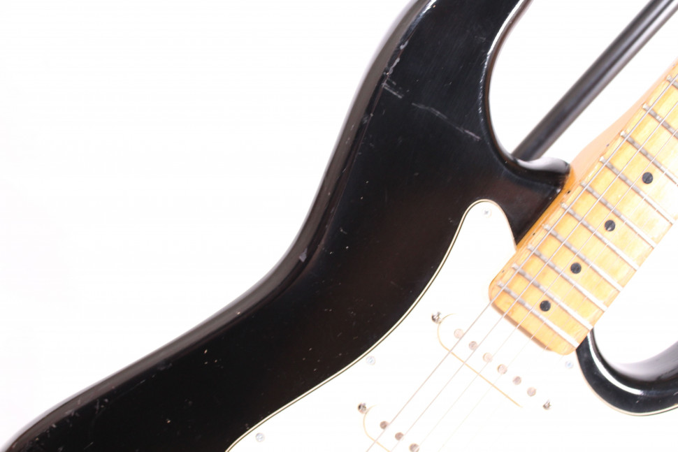 Изображение HOLLY SPLENDOR SERIES STRATOCASTER Электрогитара б/у, SSS, черный, белый пикгард 