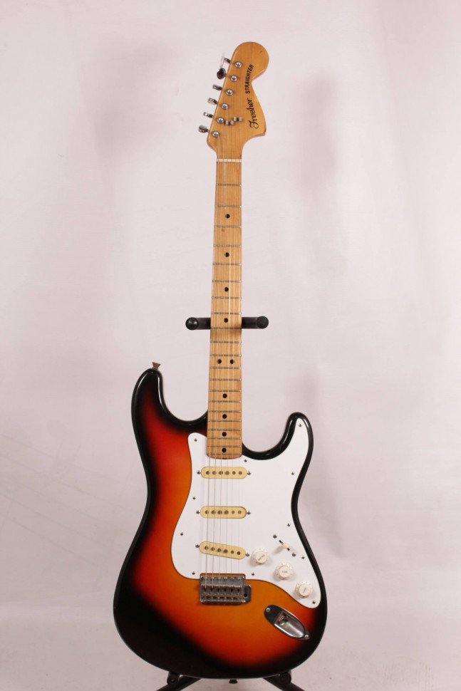 Fresher Straighter Stratocaster Japan, SSS, sunburst, белый пикгард ...