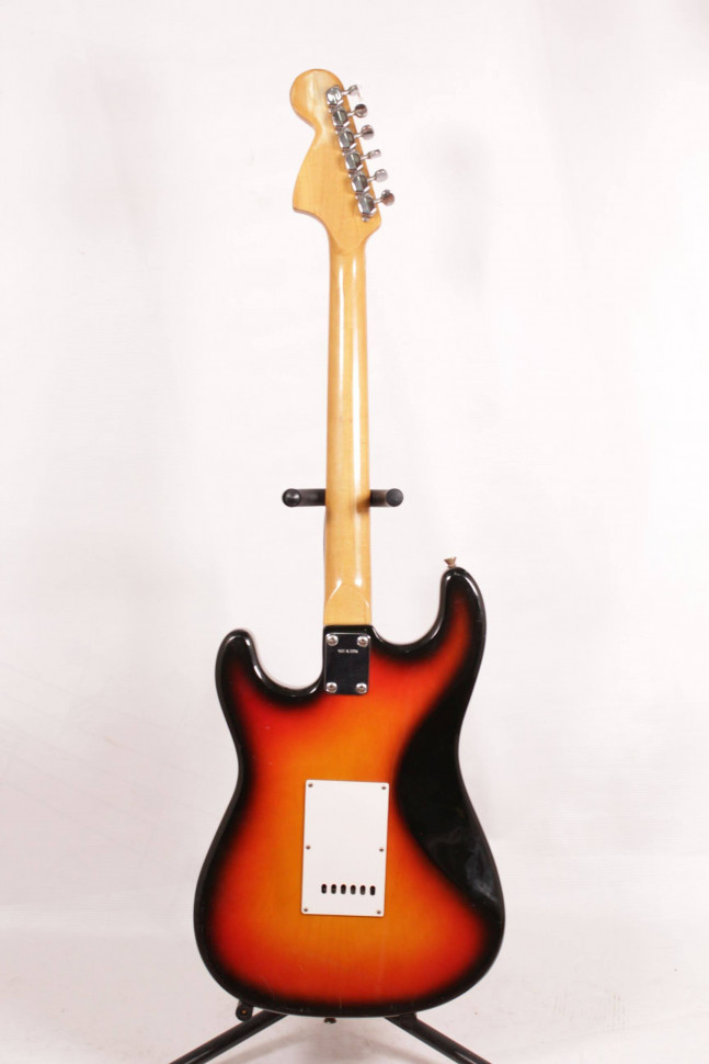 Изображение Fresher Straighter Stratocaster Japan, SSS, sunburst, белый пикгард
