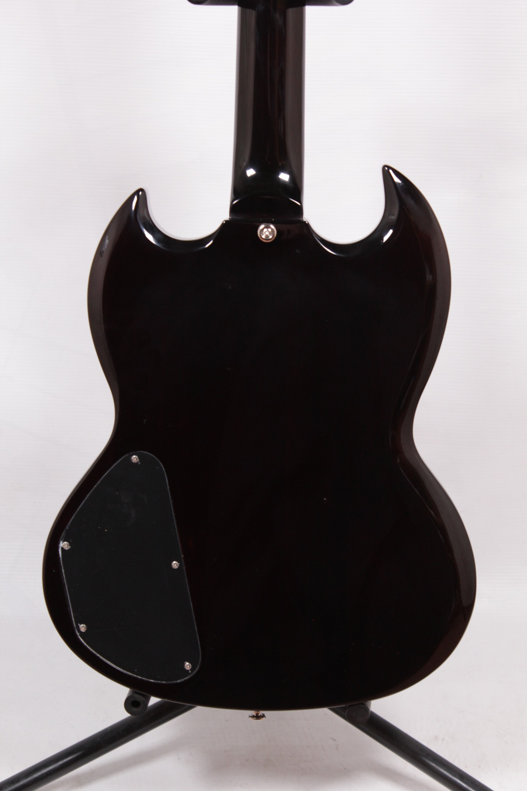 EPIPHONE SG Standard Электрогитара Б/У, sn: U05101571, санберст, волнистый клен Изображение EPIPHONE SG Standard Электрогитара Б/У, sn: U05101571, санберст, волнистый клен