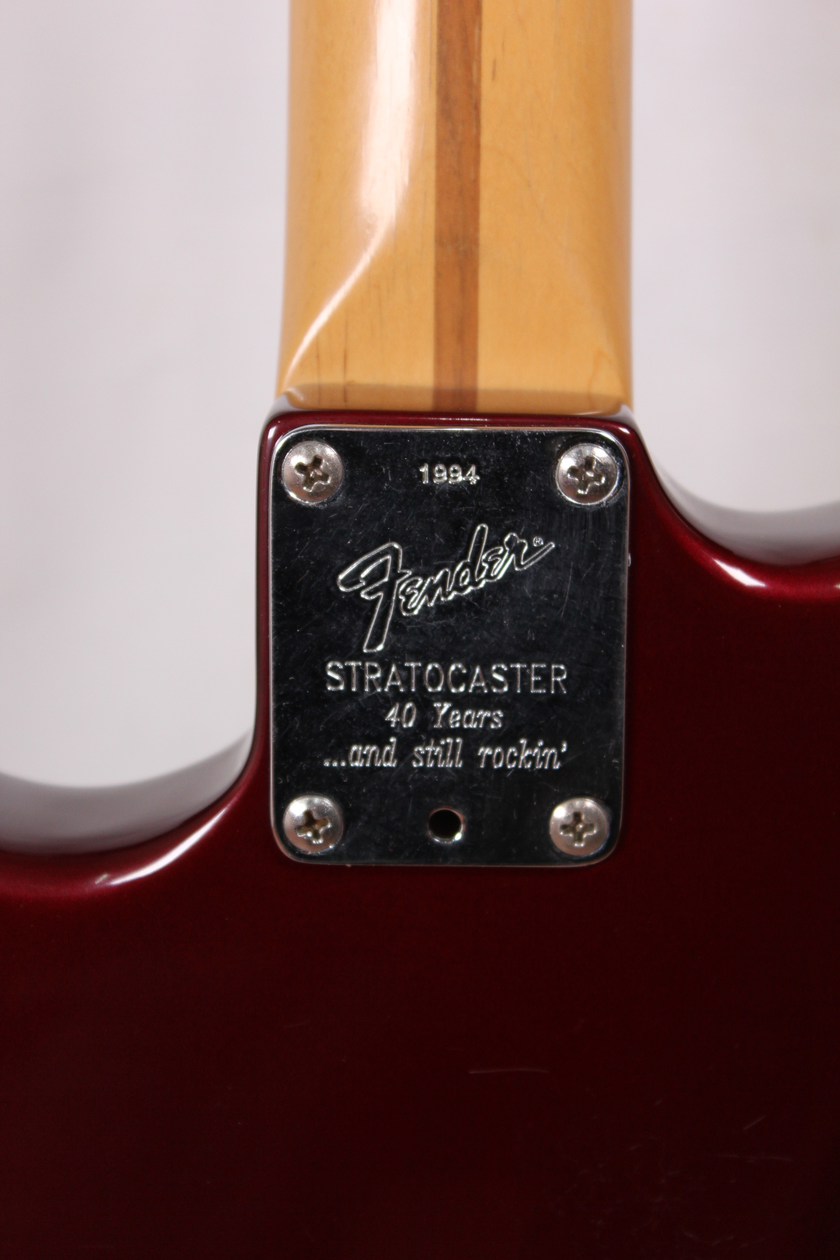 Изображение Fender 40th Anniversary American Standard Stratocaster USA Электрогитара б/у, s/n 3134725, SSS, борд