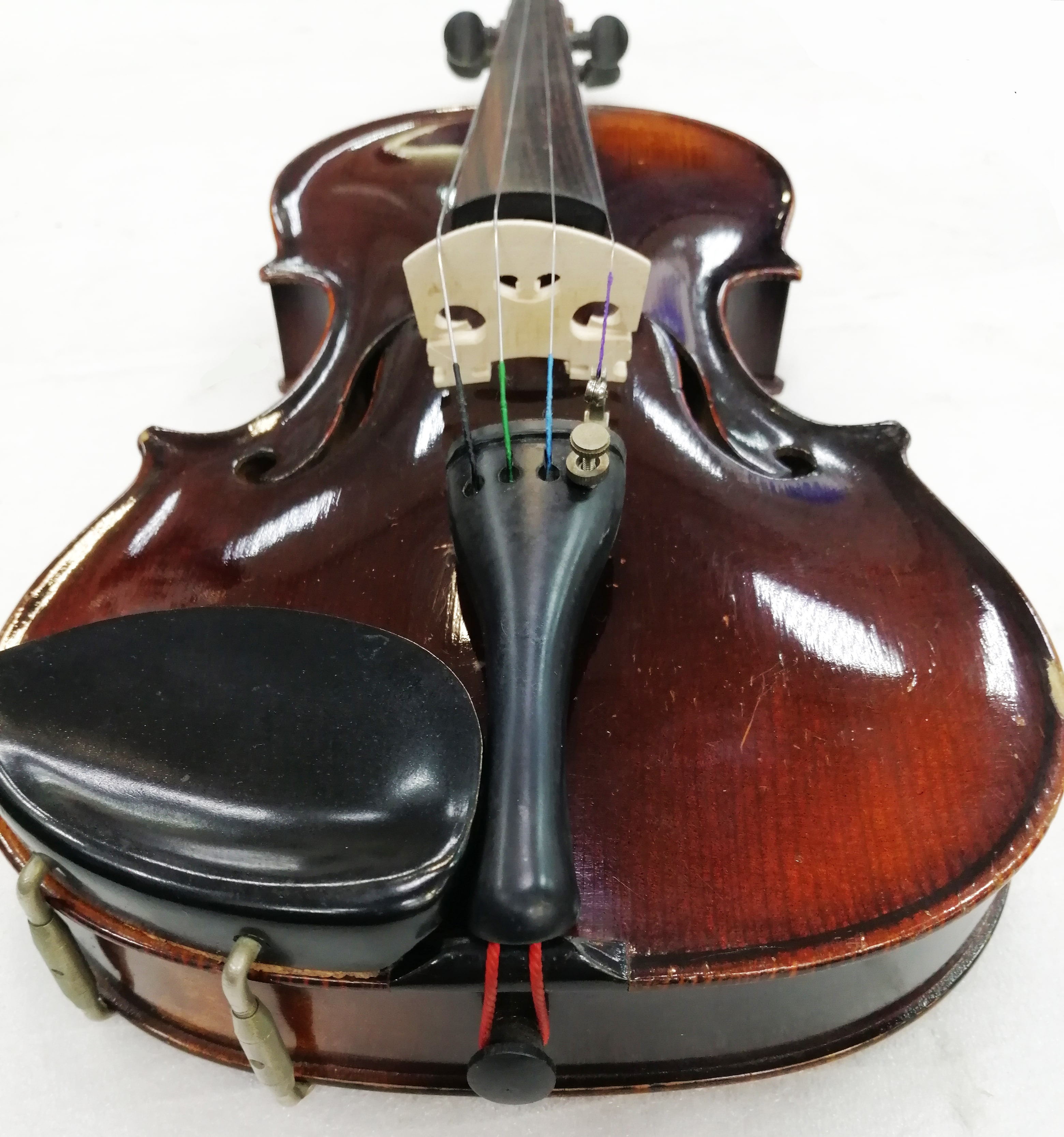 SUZUKI VIOLIN №103, Скрипка б/у 1/4, 1966 Япония Изображение SUZUKI VIOLIN №103, Скрипка б/у 1/4, 1966 Япония