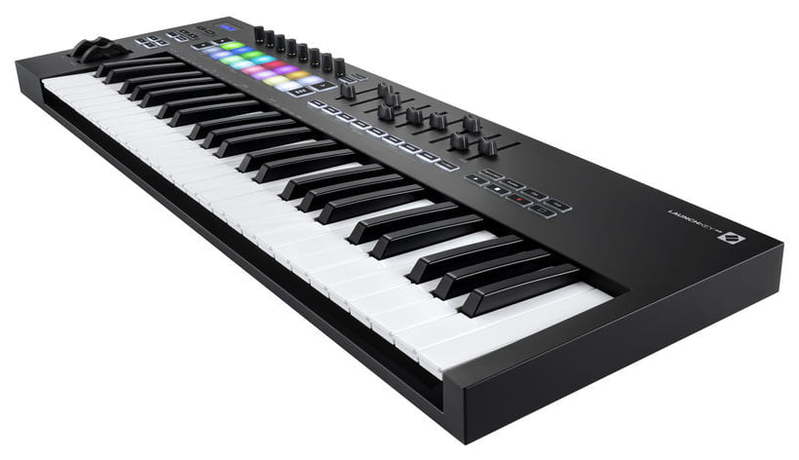 Изображение NOVATION Launchkey 49 MK3 миди-клавиатура, 49 клавиш