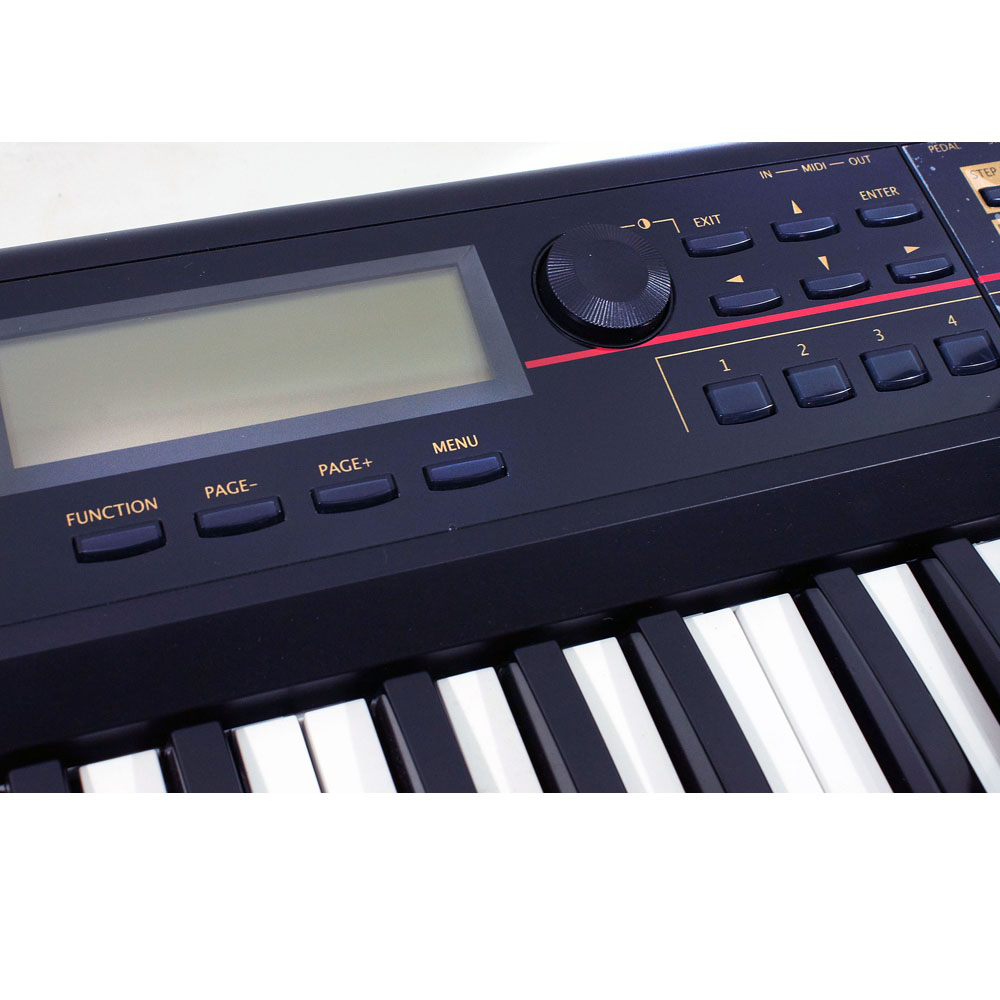 KORG KROSS 61 Рабочая станция Изображение KORG KROSS 61 Рабочая станция