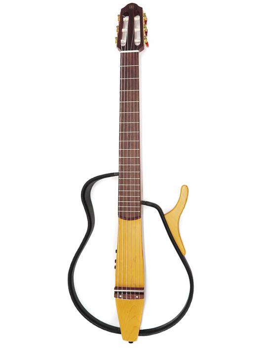 Изображение YAMAHA SLG-100NW Сайлент гитара Б/У, натурального цвета нейлоновые струны + чехол