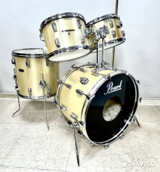 Изображение PEARL Fiberglass Барабанная установка, Япония, 1975 год, 22"+16"+13"+12"