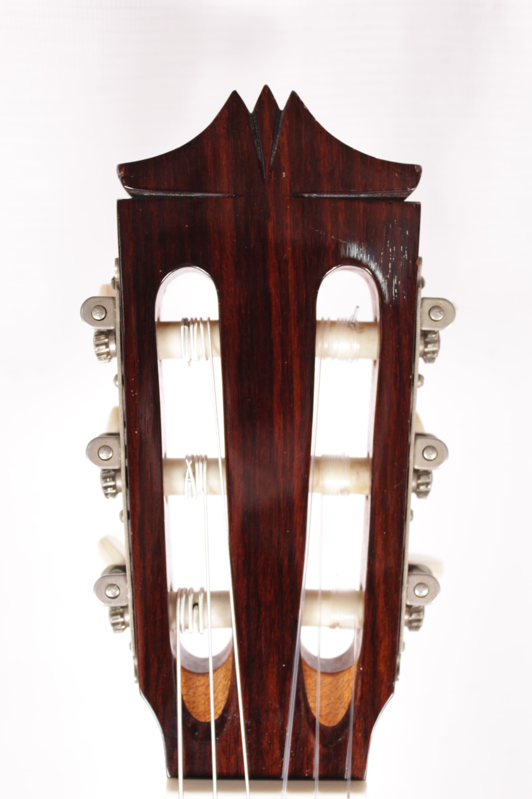 Guitarra Tamura Jupiter 1966 Japan Классическая гитара б/у Изображение Guitarra Tamura Jupiter 1966 Japan Классическая гитара б/у