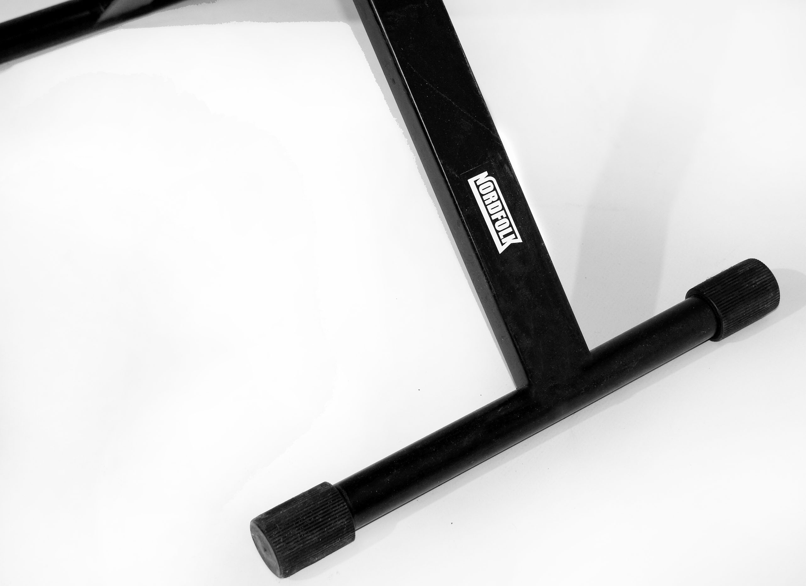 Изображение NORDFOLK NAP-5107 Банкетка для пианино с регулировкой высоты