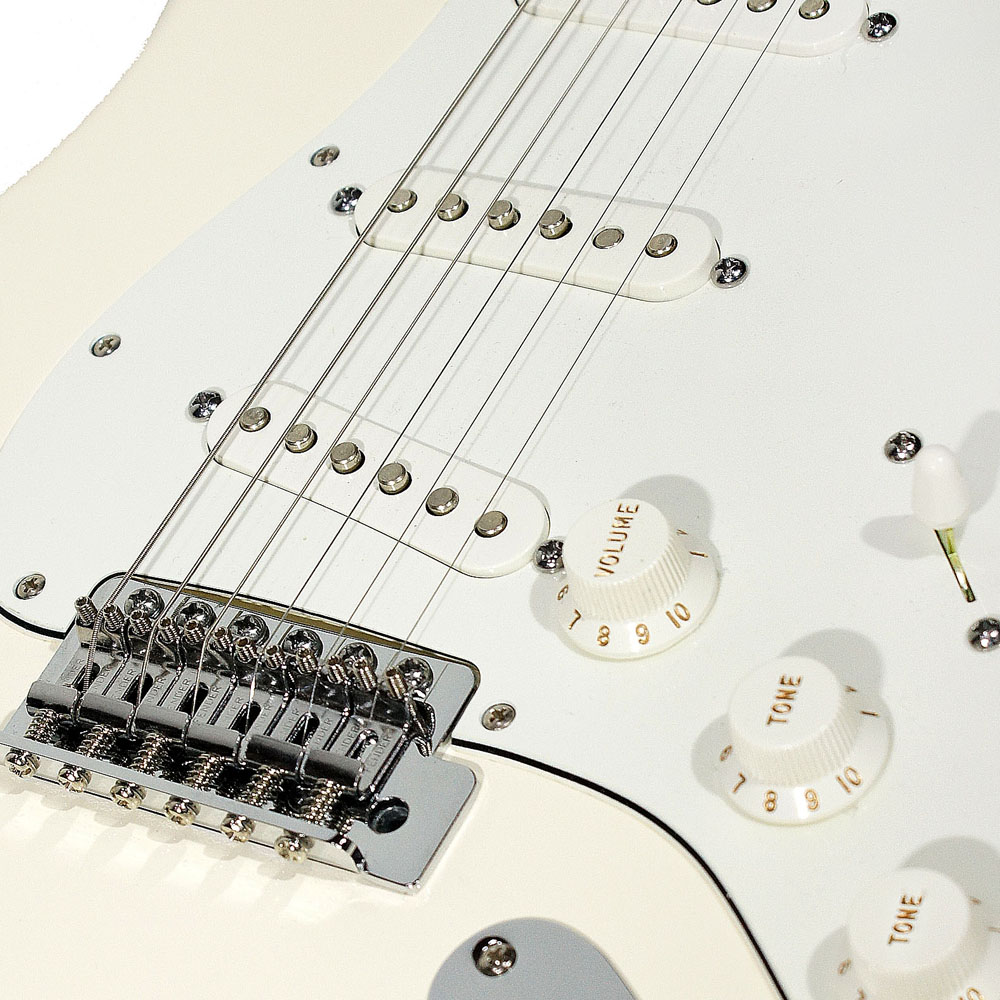 Изображение FENDER STANDARD STRATOCASTER RW Arctic White MEXICO Электрогитара