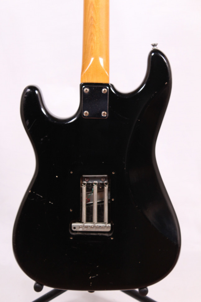 Изображение HOLLY SPLENDOR SERIES STRATOCASTER Электрогитара б/у, SSS, черный, белый пикгард 