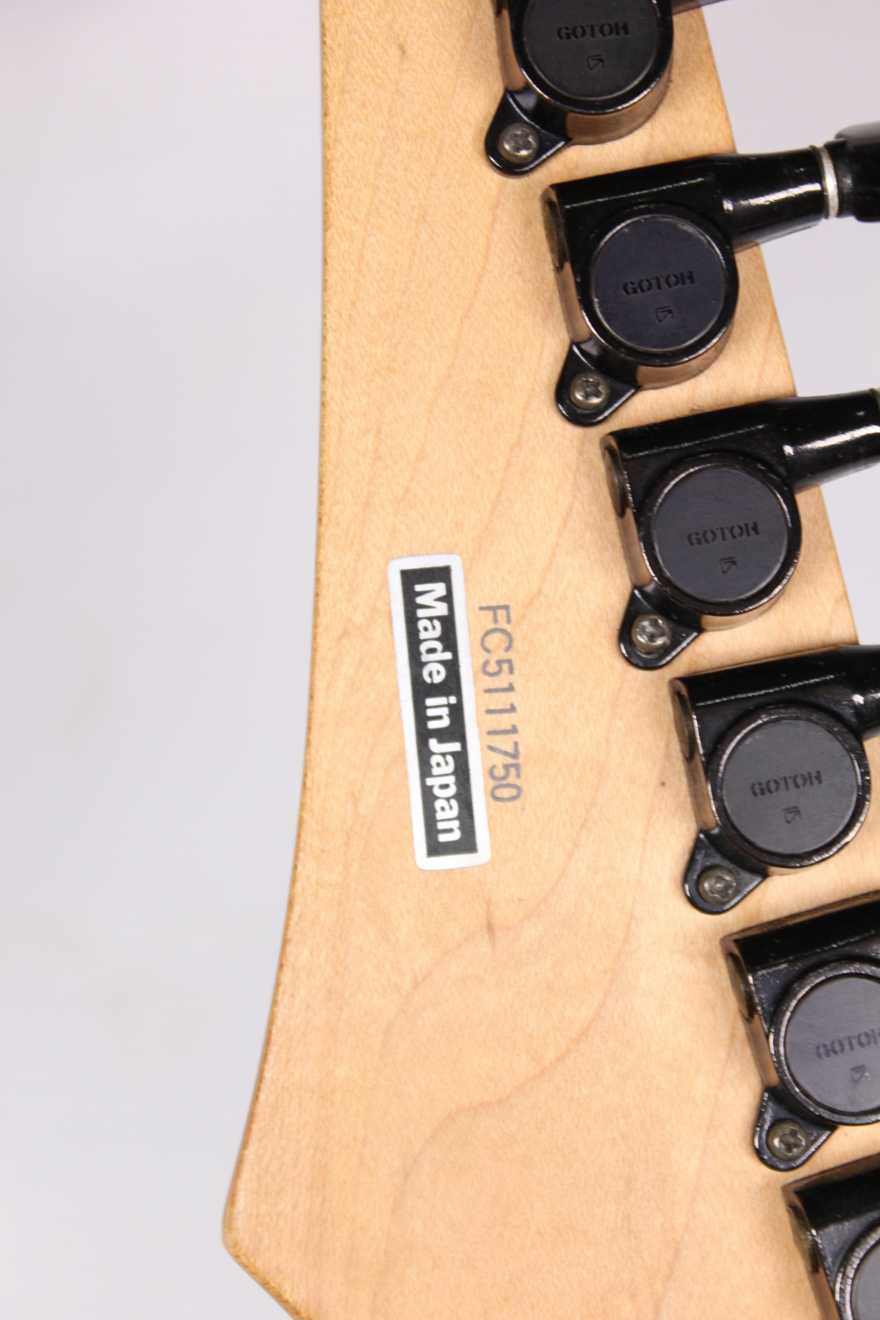 Изображение Ibanez RG470 Japan Электрогитара б/у, S/n FC5111750, HSH, Черный