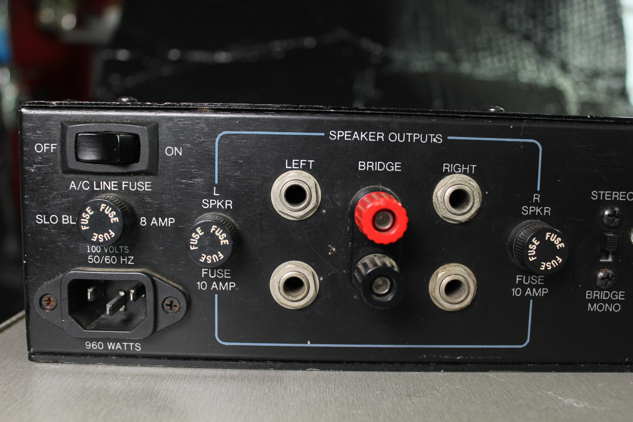 Изображение SWR SM900 Басовый усилитель б/у, s/n 1240687, 900W