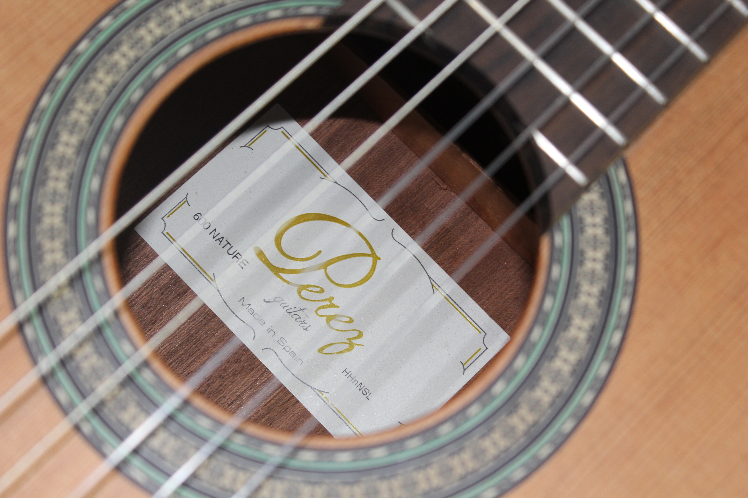 Изображение PEREZ 600 Классическая гитара 4/4