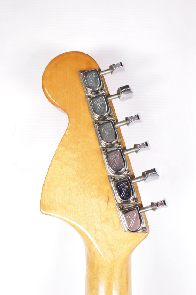 Изображение Fender Stratocaster USA 1978 Refinish, s/n S892420, SSS, Черный матовый, Черный пикгард + Кейс