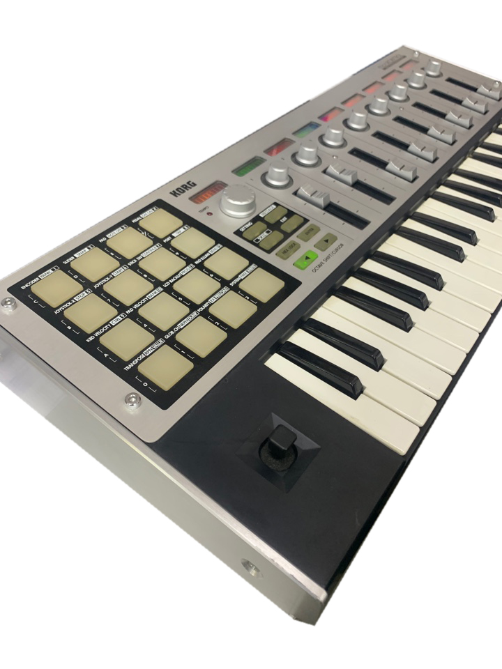 Изображение KORG microKONTROL MC-1 миди-клавиатура Б/У, 37 клавиш, 8 регуляторов, 8 слайдеров