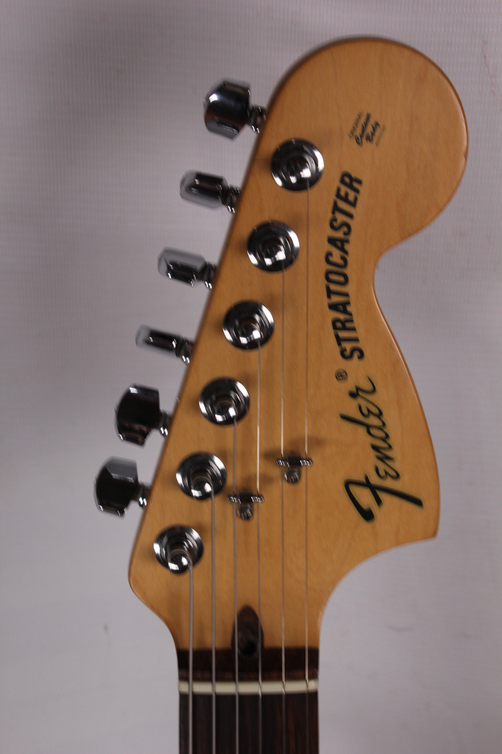 Изображение Fender American Stratocaster Highway One USA 2006 Электрогитара б/у, s/n Z6252932, SSS, винтажный бе