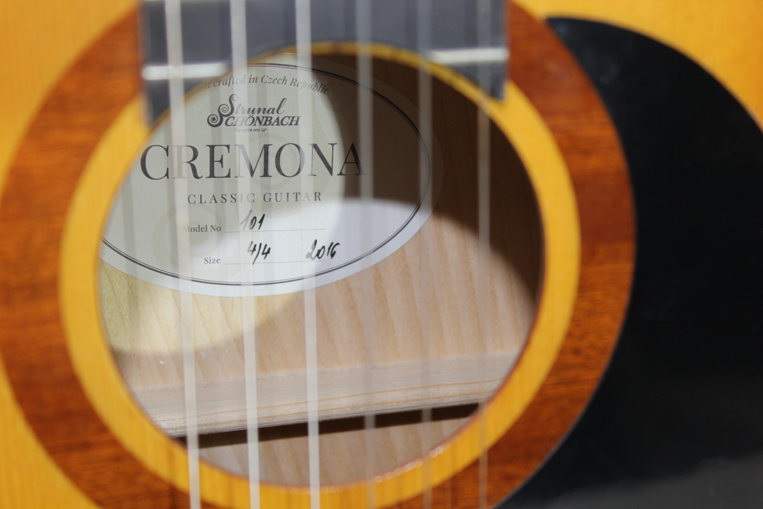 Изображение CREMONA 101L-52 Гитара классическая, нейлон, глянцевая.