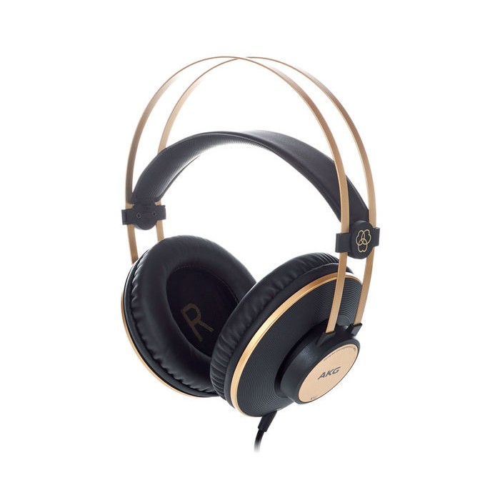 Изображение AKG K92 Наушники закрытые 16-22000Гц, 32 Ома