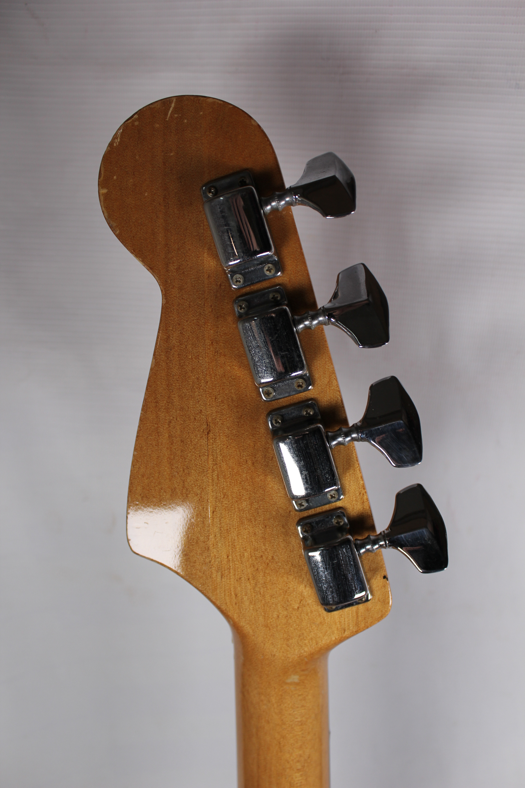 Изображение Holly Splendor Series Precision Bass Japan Бас-гитара б/у, черный, черный пикгард