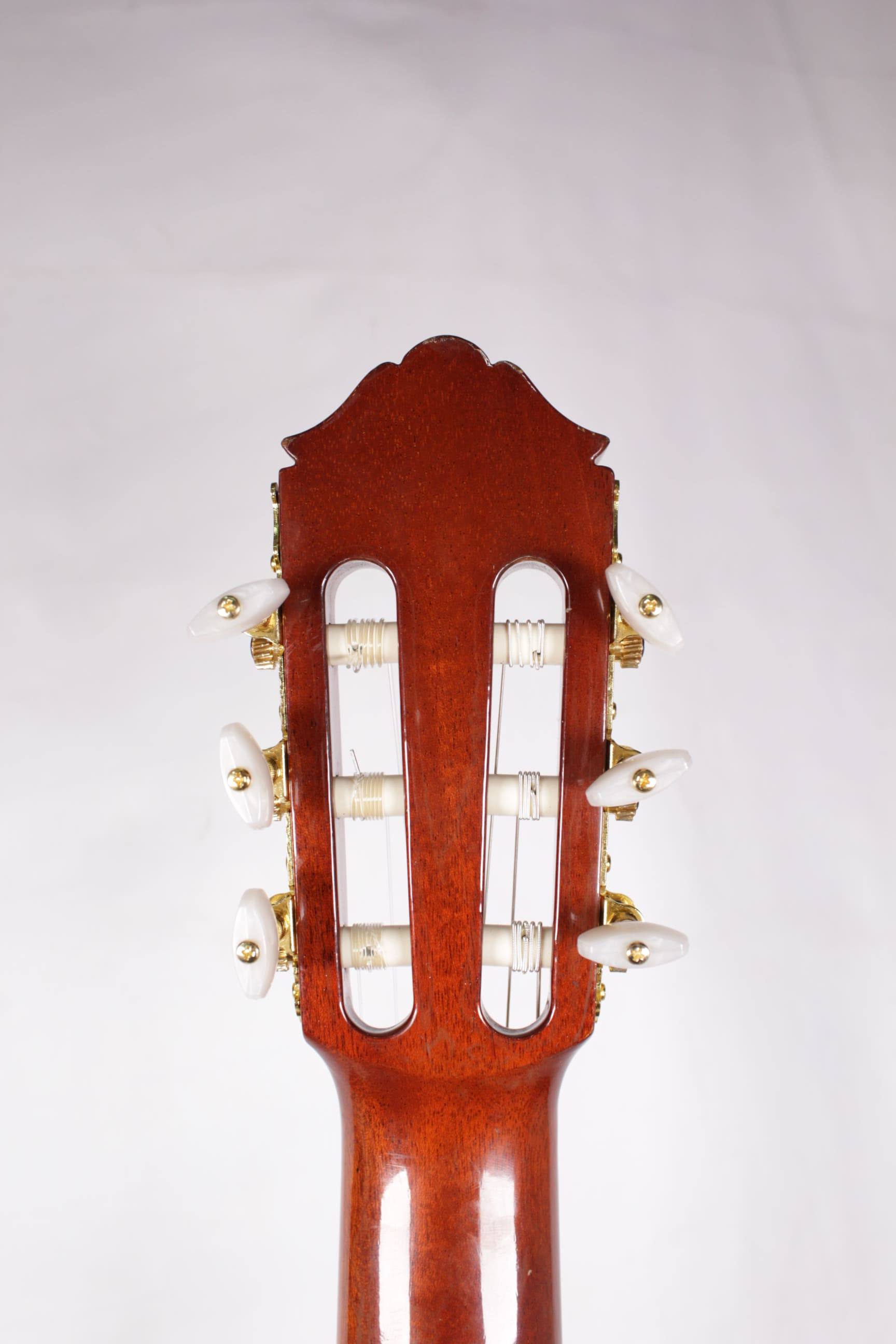 Изображение Yamaha Grand Concert Japan Классическая Гитара б/у