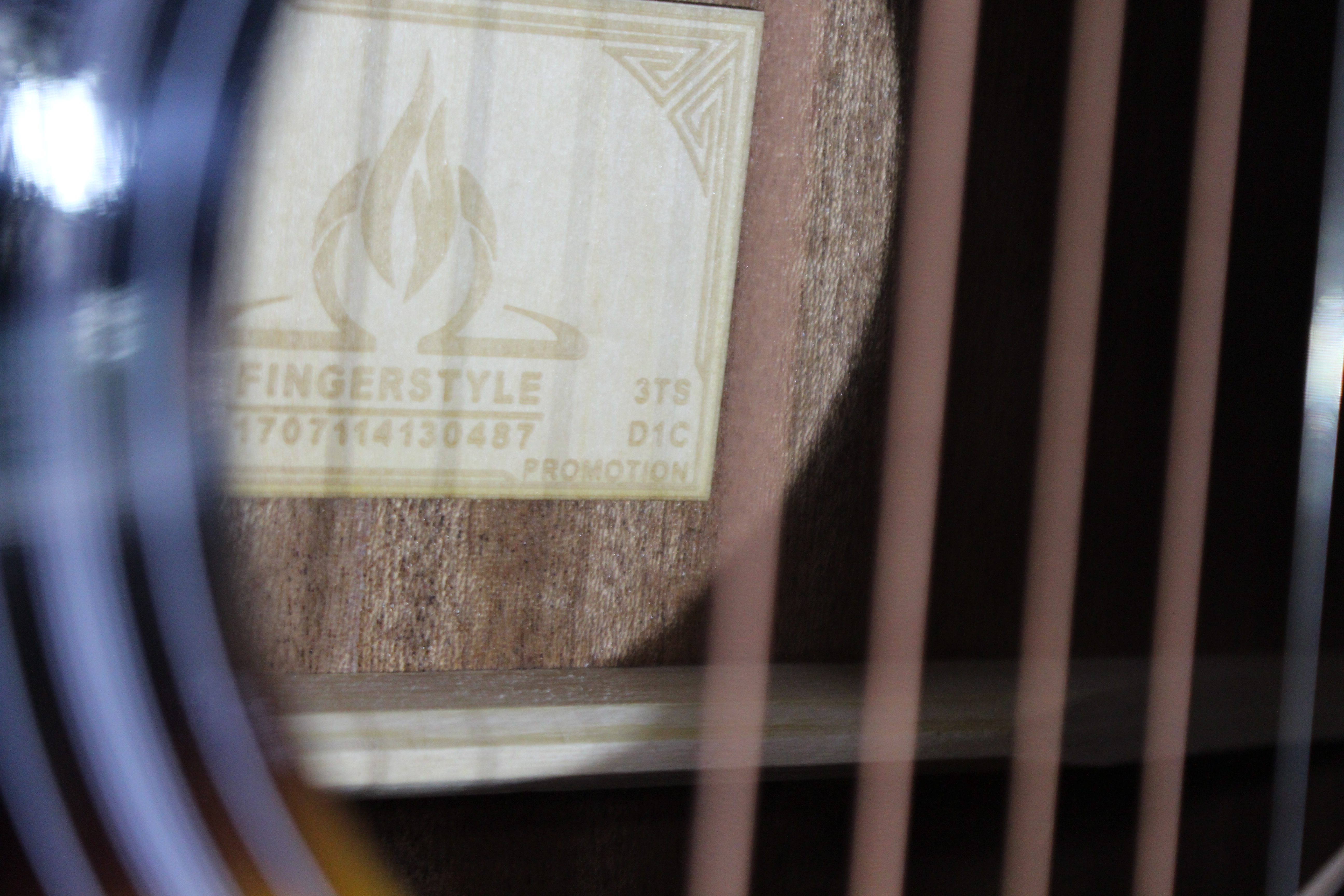 Изображение KEPMA D1C 3TS Акустическая гитара Цвет SB Глянцевый